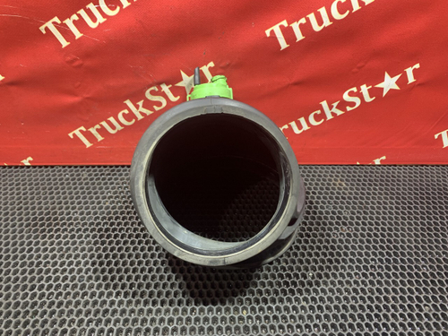 Патрубок воздушного фильтра