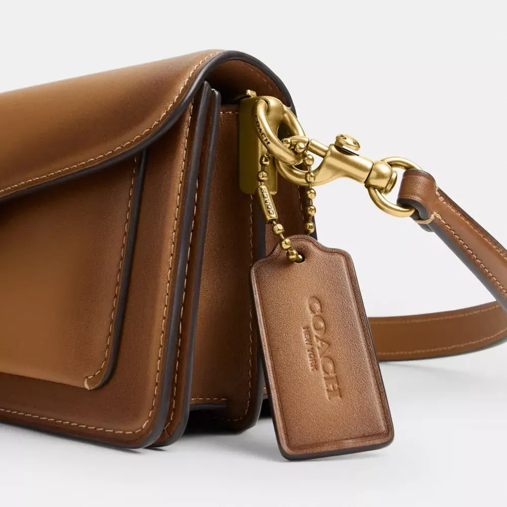 COACH СУМКА ЧЕРЕЗ ПЛЕЧО TABBY 20, МЕДОВО-КОРИЧНЕВЫЙ