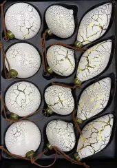 Набор стеклянных украшений Рождественские 80 мм., 12 шт., белый с кракелюром, Christmas DeLuxe (87208)