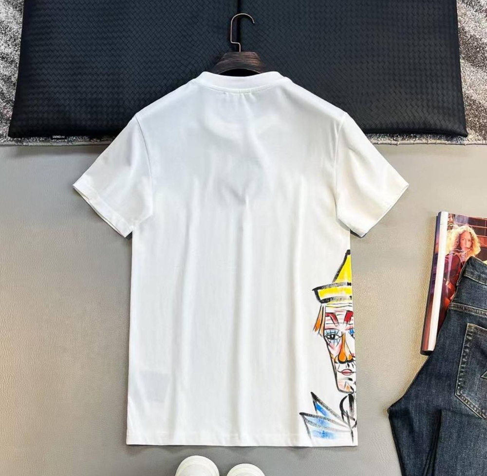 Футболка Prada