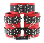 Набор кожаных красно-черных БДСМ-аксессуаров