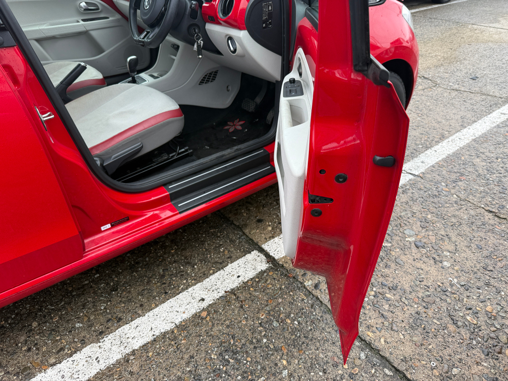 Volkswagen up!, 2013