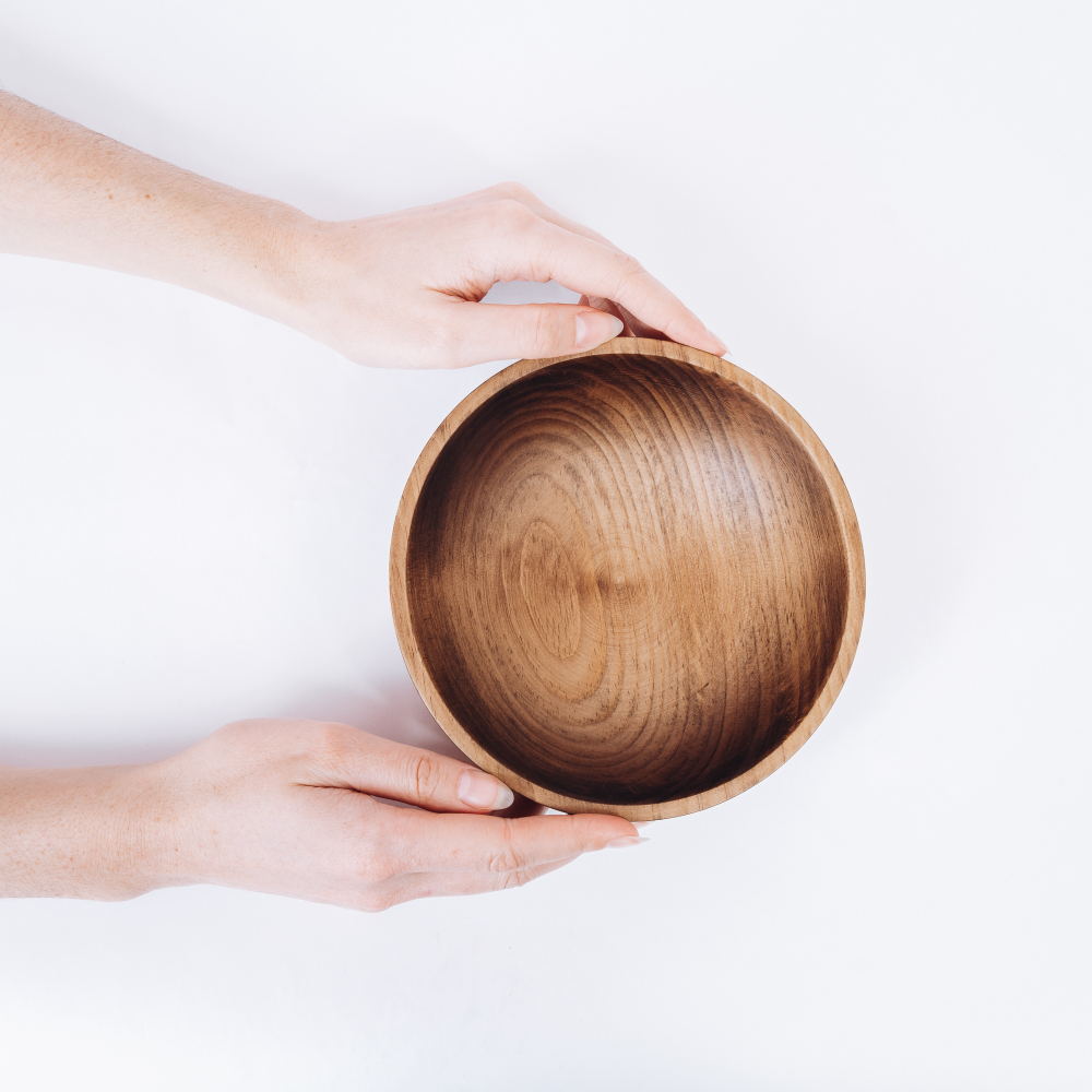 Деревянная глубокая тарелка Art of Siberia из дерева сибирский кедр T128