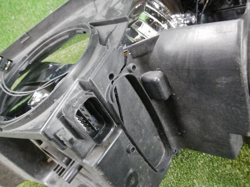 Битая Фара правая BMW X5 F15 (2013-2018) галоген