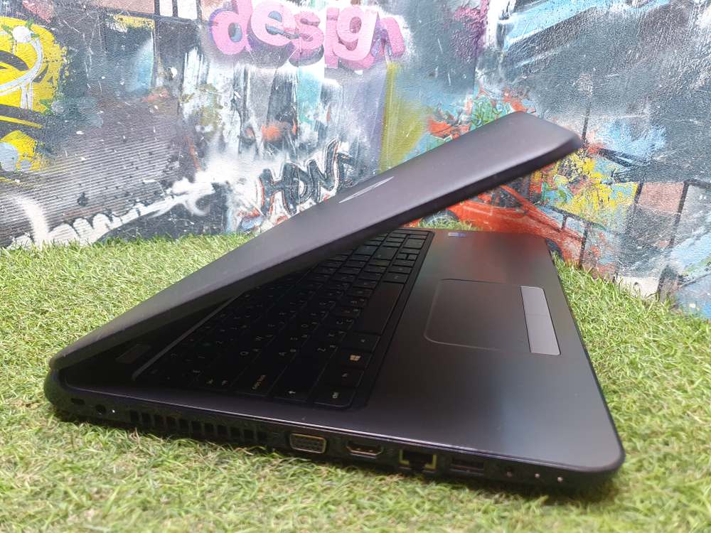 Ноутбук HP Celeron/4Gb/HDD 500 Gb
