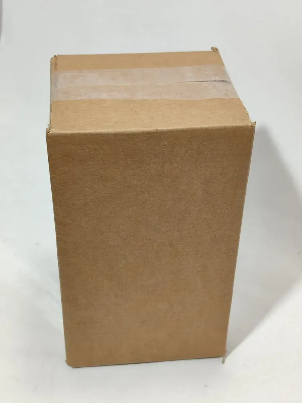 Картонные коробочки маленькие 20 штук 200х12х12 см