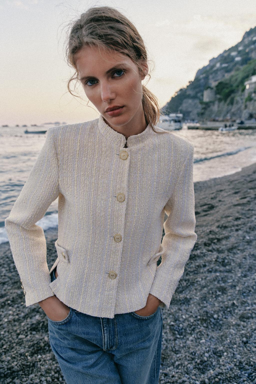 ZARA БЛЕЙЗЕР ИЗ РЕЛЬЕФНОЙ ТКАНИ С МЕТАЛЛИЗИРОВАННОЙ НИТЬЮ, ЭКРЮ