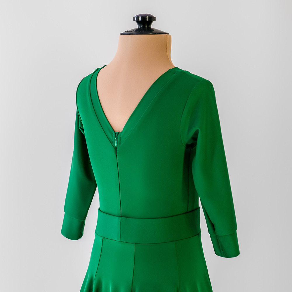 спортивное платье