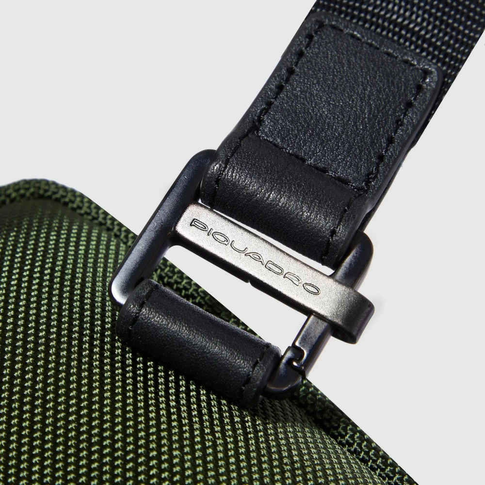 Сумка кросс-боди Piquadro Brief/ Verde foresta