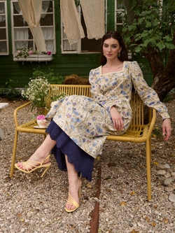 Платье лен с квадратным вырезом