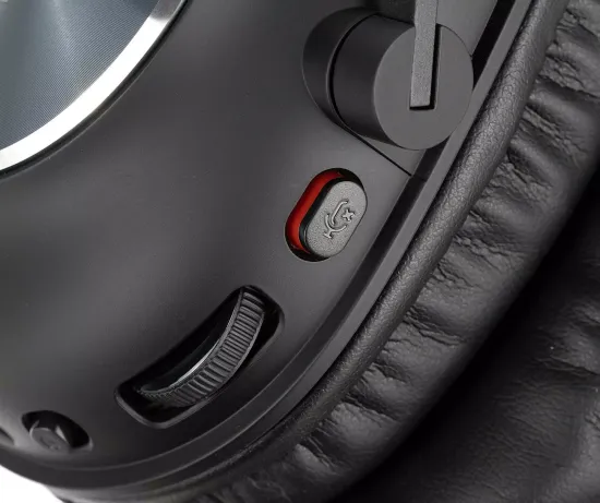 Игровые наушники Logitech Pro X Lightspeed