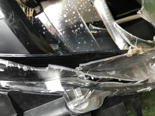 Битая Фара правая Mazda CX-5 1 (2015-2017) LED