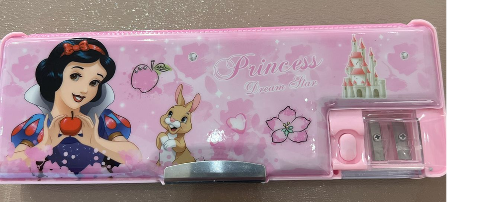 Принцеса Белоснежка пинал с точилкой