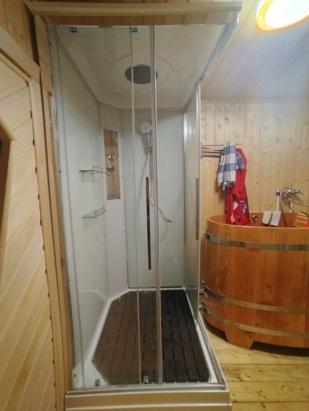 Душевая кабина AvaCan (АваКан) K2810 с низким поддоном, 100х80х220