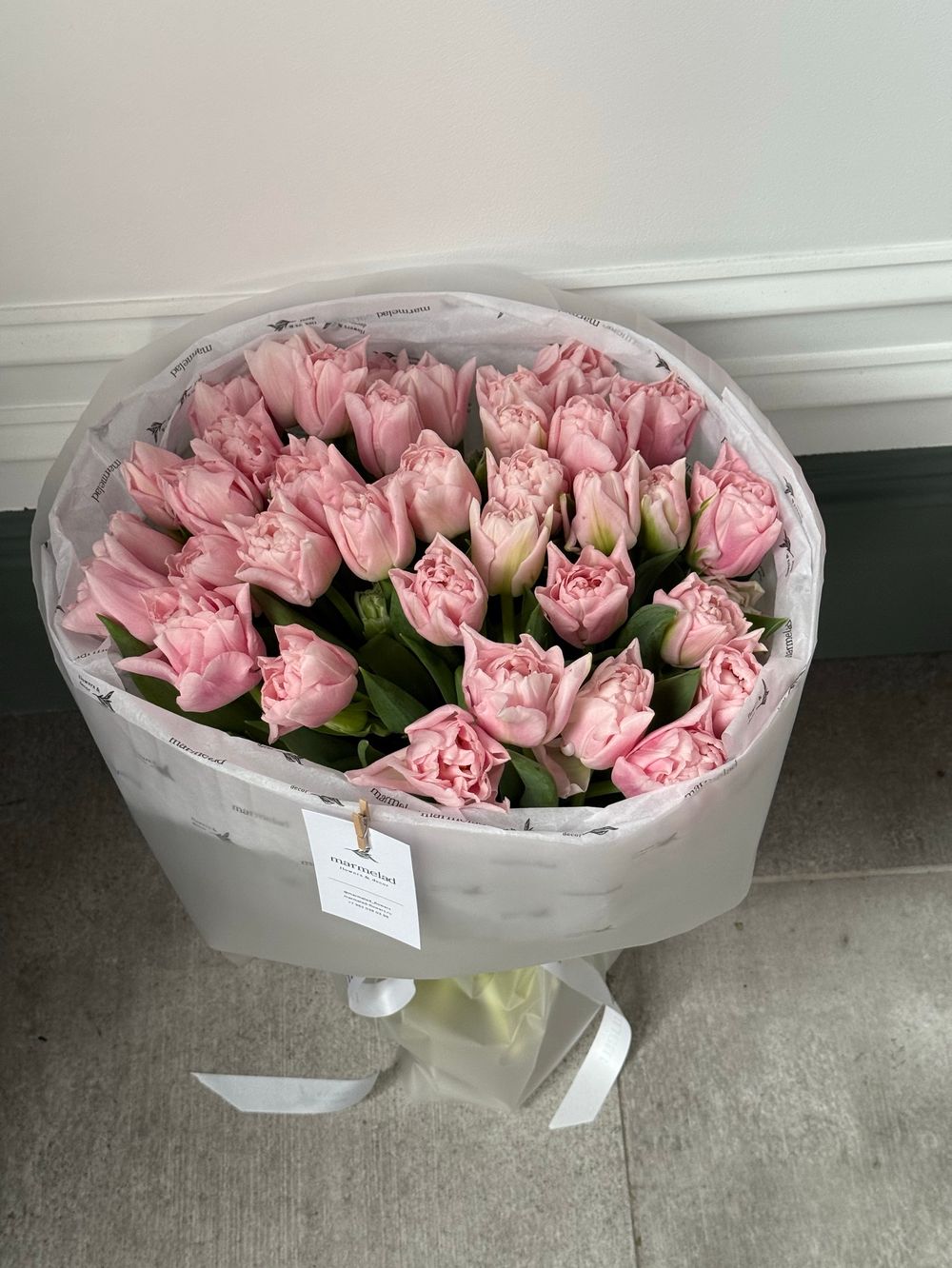 Букет из 35 нежно-розовых пионовидных тюльпанов