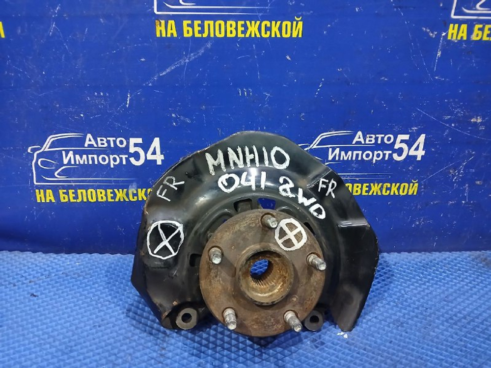 Ступица передняя правая TOYOTA ALPHARD 2005
