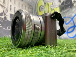 Sony A5100 kit 16-50mm 5.600 кадров