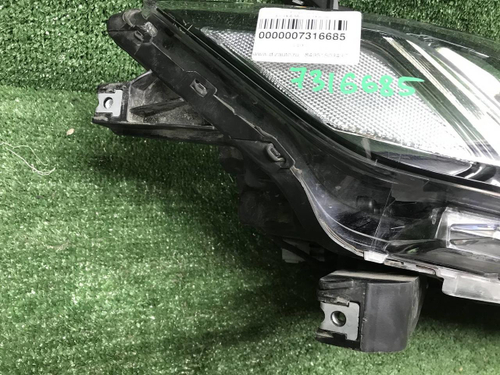Фара правая Mitsubishi Outlander 3 (2015-2018) LED