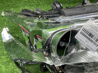 Битая Фара правая Land Cruiser 200 (15-21) LED