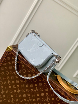 Louis Vuitton Multi Pochette Accessoires