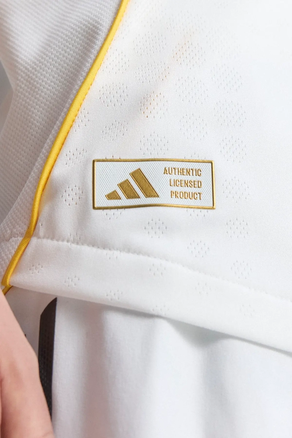 Футболка adidas Real Madrid 25/26 Home Authentic - белый