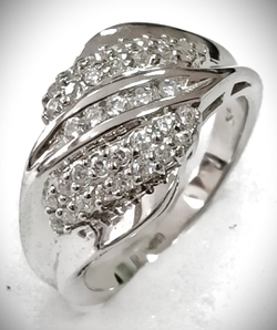 Ювелирное кольцо Эстерелла