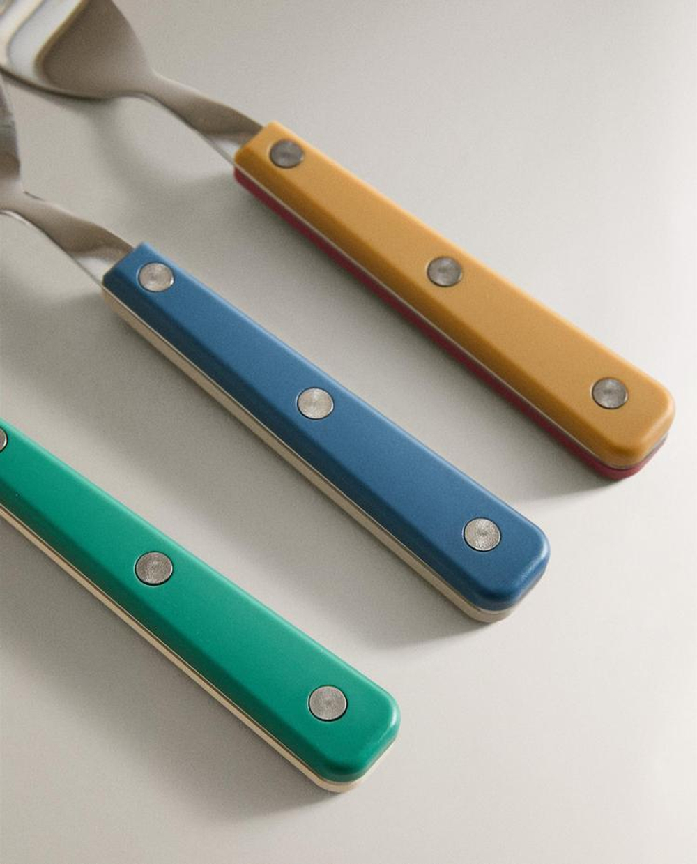 ZARA HOME ДЕТСКИЙ НАБОР СТОЛОВЫХ ПРИБОРОВ, РАЗНОЦВЕТНЫЙ