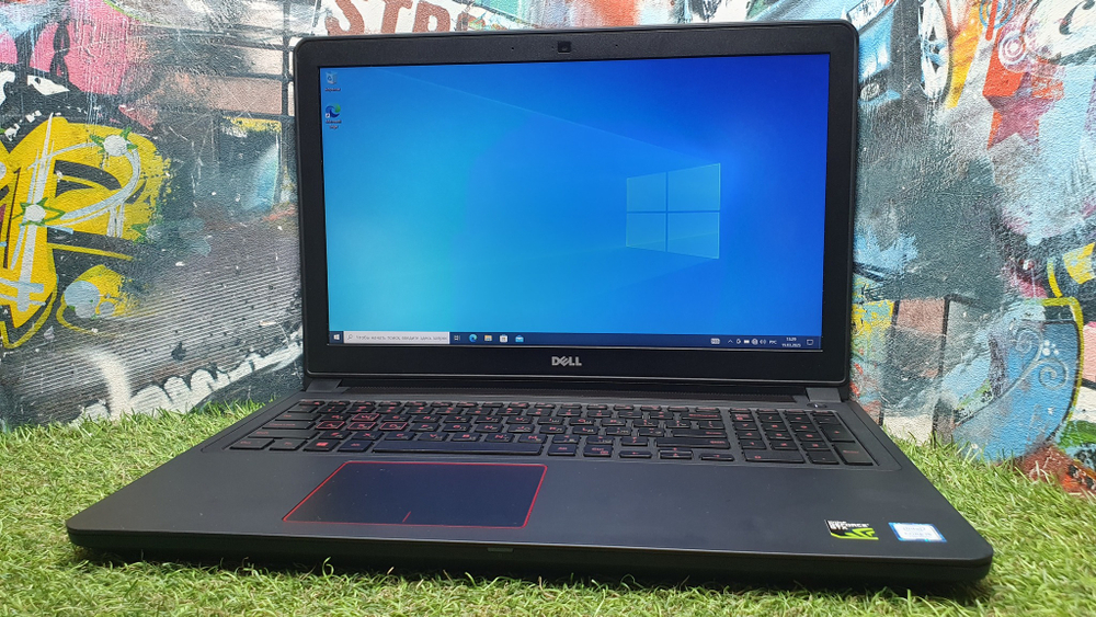 Игровой Dell i5-7/16Gb/GTX 1050 4Gb/FHD/Inspiron 7577 7577-9560/Windows 10