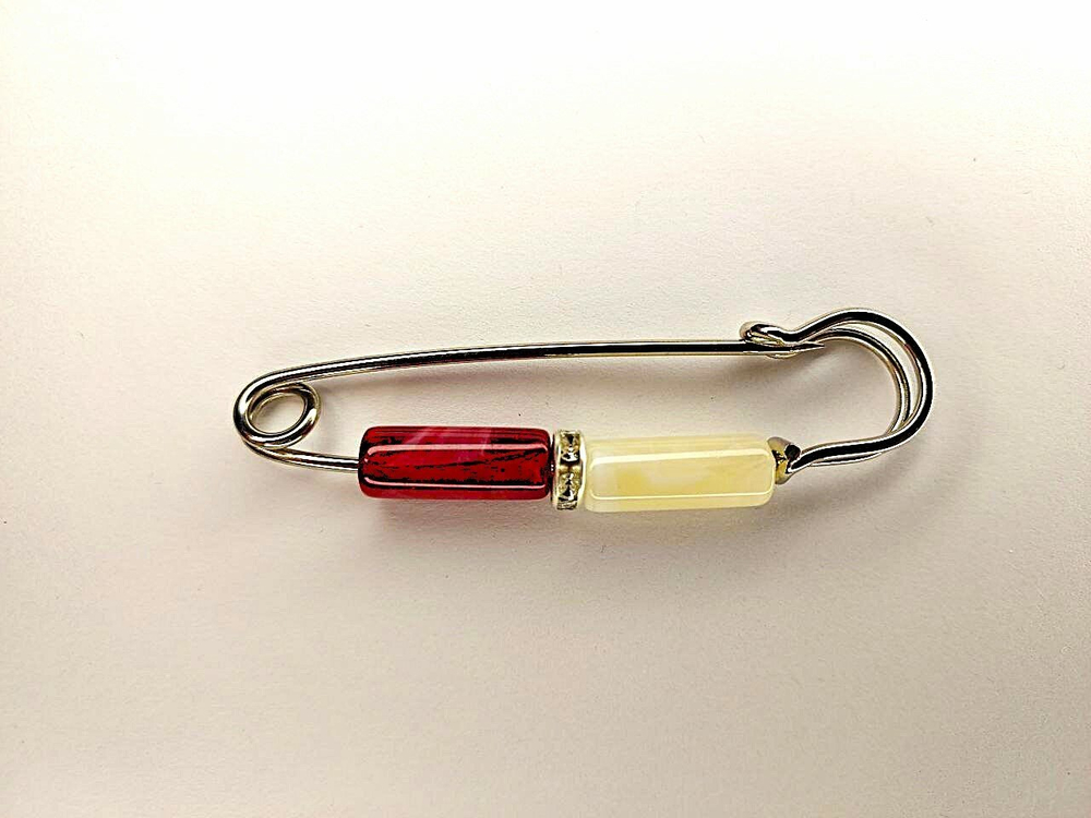 Булавка брошь " Яшма"для кардигана, пальто, костюмов, платков . Цвет красный