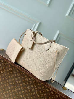 Louis Vuitton Neverfull MM