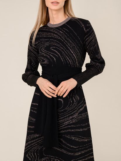 Женское платье черного цвета из шерсти и вискозы - фото 5