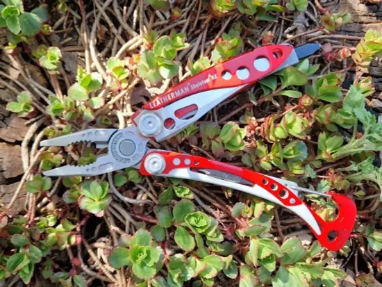 Мультитул-инструмент Leatherman Мод. Skeletool RX RED 7 инструментов