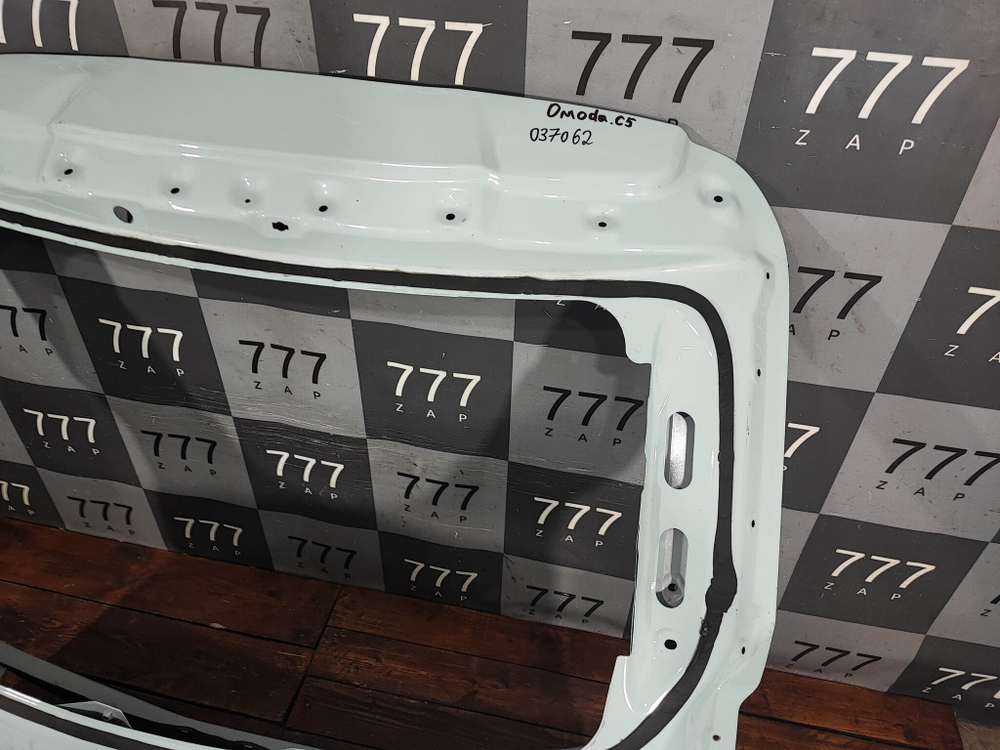 Крышка багажника Omoda C5 22-нв Б/У Оригинал 552000260AADYJ