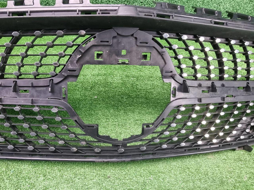 Решетка радиатора Mercedes CLA C118 (2019-2023)