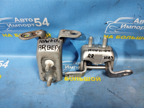 Петля двери задней правой TOYOTA PRIUS 2002