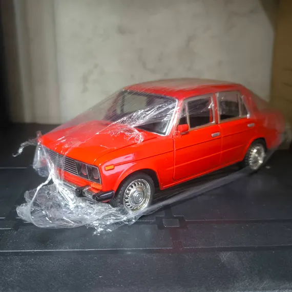 Шестерка 1:18 886A