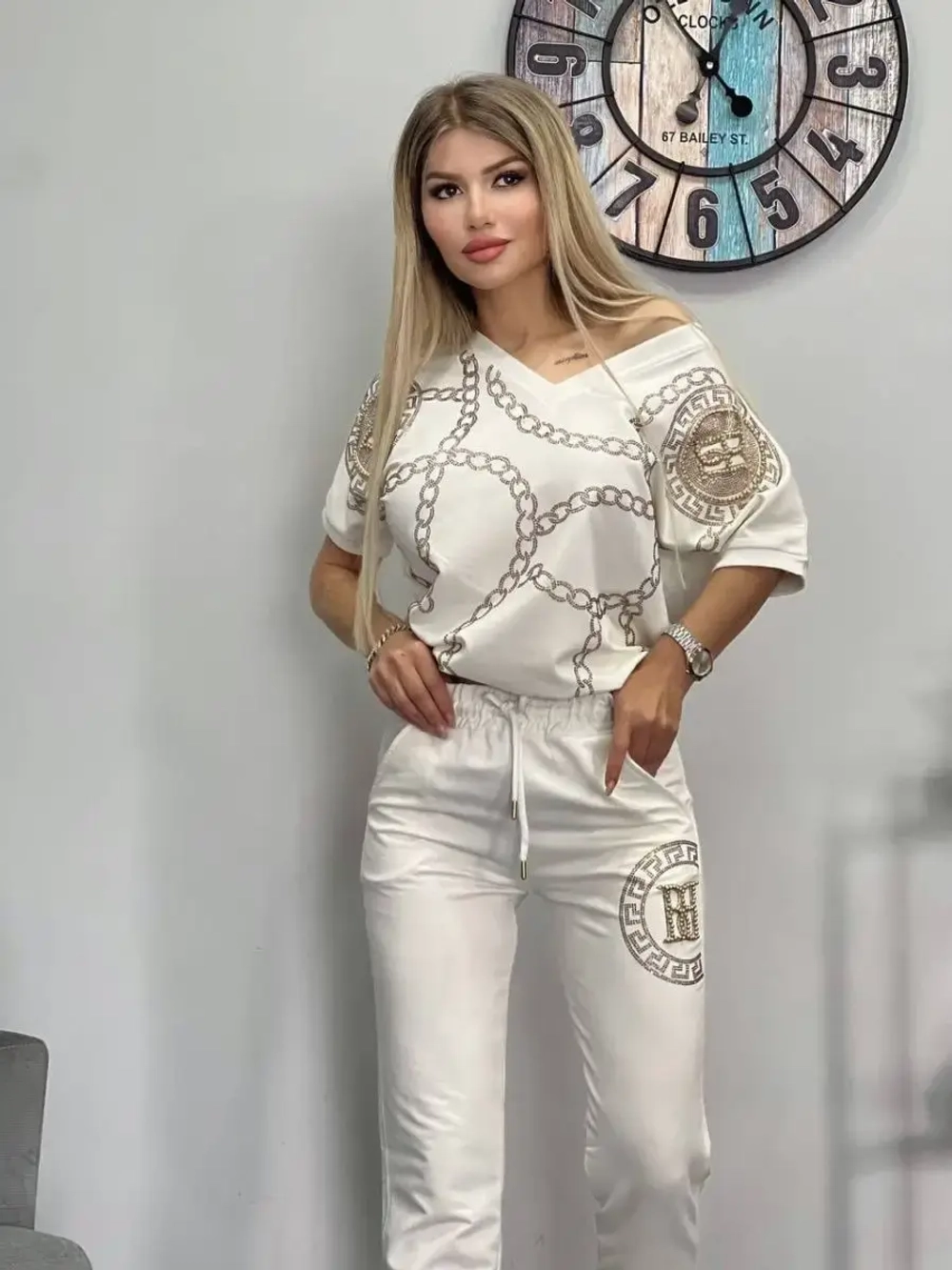 Костюм со стразами