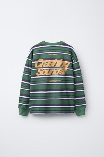 ZARA ФУТБОЛКА В ПОЛОСКУ С НАДПИСЬЮ ИЗ ТКАНИ, ЗЕЛЕНЫЙ