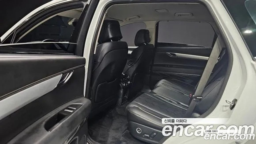 Genesis GV80 2.5T Бензин 2WD (04.2020)