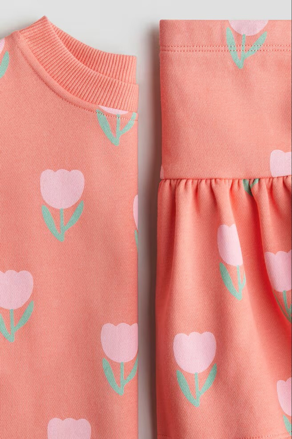 H&M Комплект из юбки и толстовки с принтом, ярко-розовый