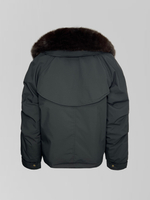 Куртка-парка Classic 8837 однотонная на молнии с воротником из меха