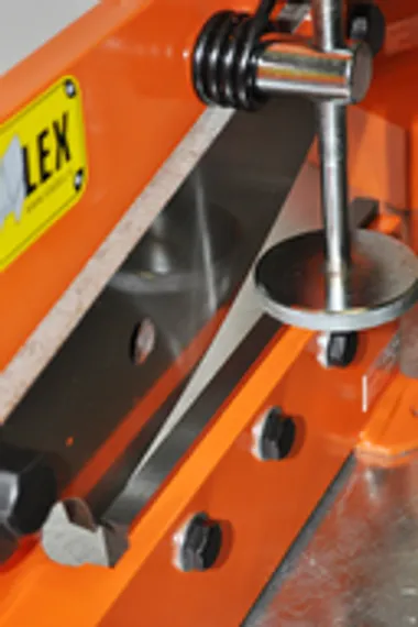 Электромеханическая гильотина Inanlar IMS 1100x6