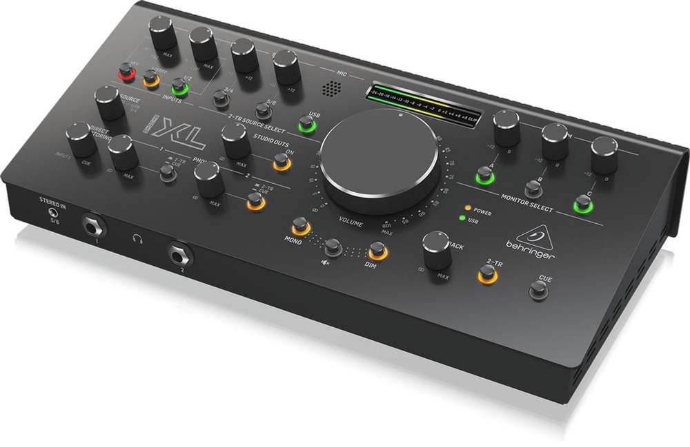 Внешняя звуковая карта Behringer Studio XL
