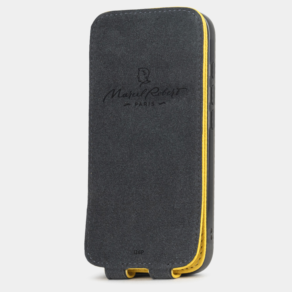 Чехол iPhone 17 Pro натуральная кожа сафьяно, желтого цвета