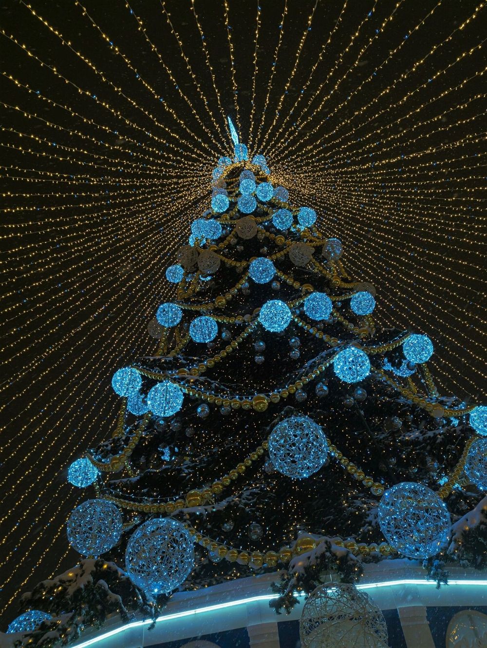 украшение на елку световой шар