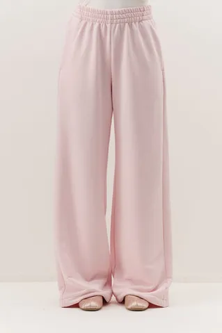 Широкие джоггеры без начеса с утяжкой нежно-розового цвета
