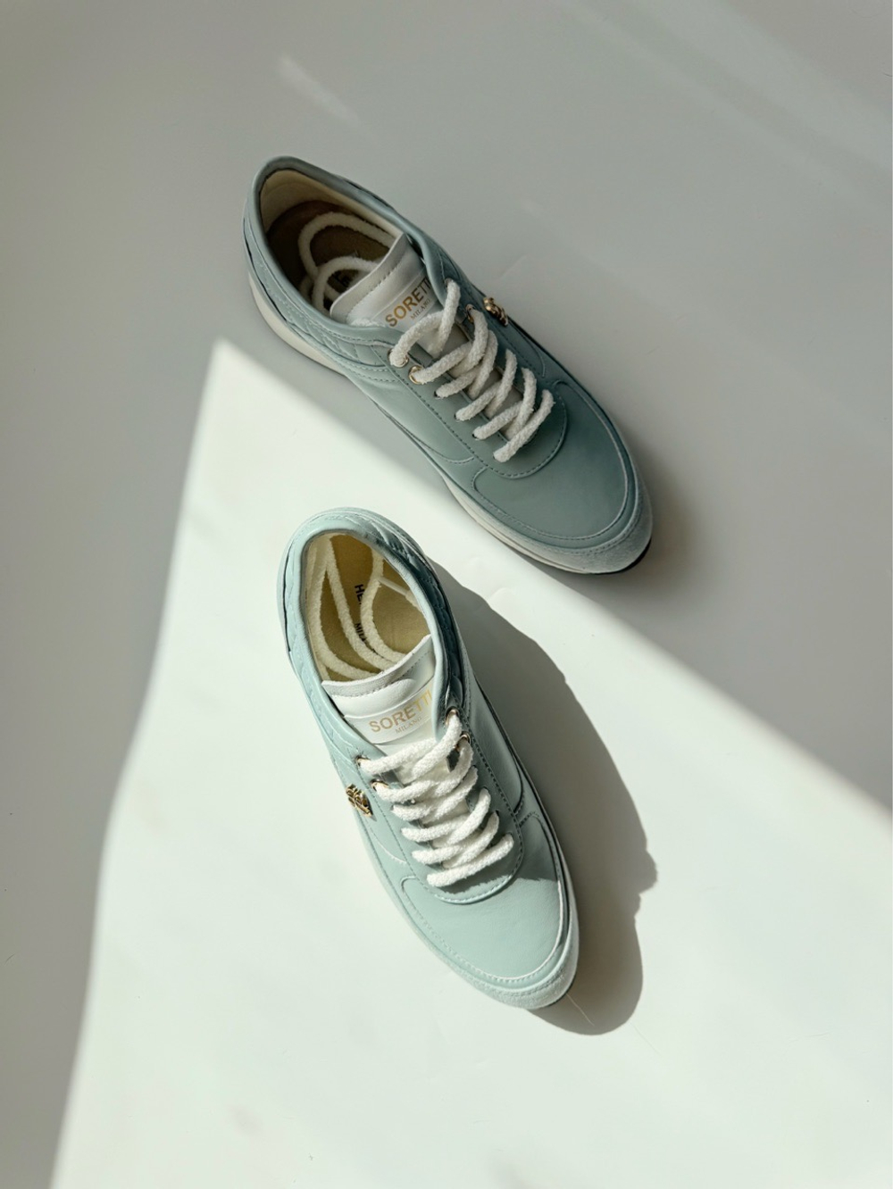 Кроссовки комбинированные Donna