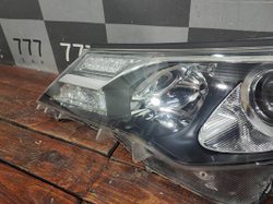 Фара левая ксенон Toyota RAV4 IV (XA40) 12-15 Б/У Оригинал 8118542572
