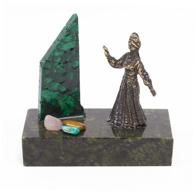 Статуэтка "Хозяйка медной горы" (бронза, змеевик, малахит)