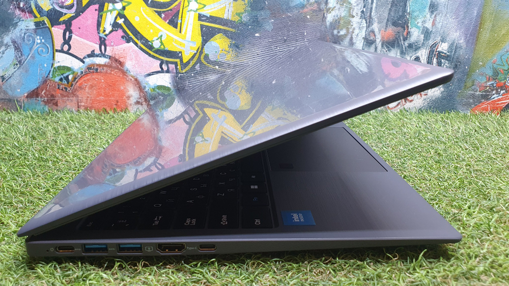 Ноутбук Goods Change Lives Intel/12Gb/FHD/Notebook G-11582/Windows 11